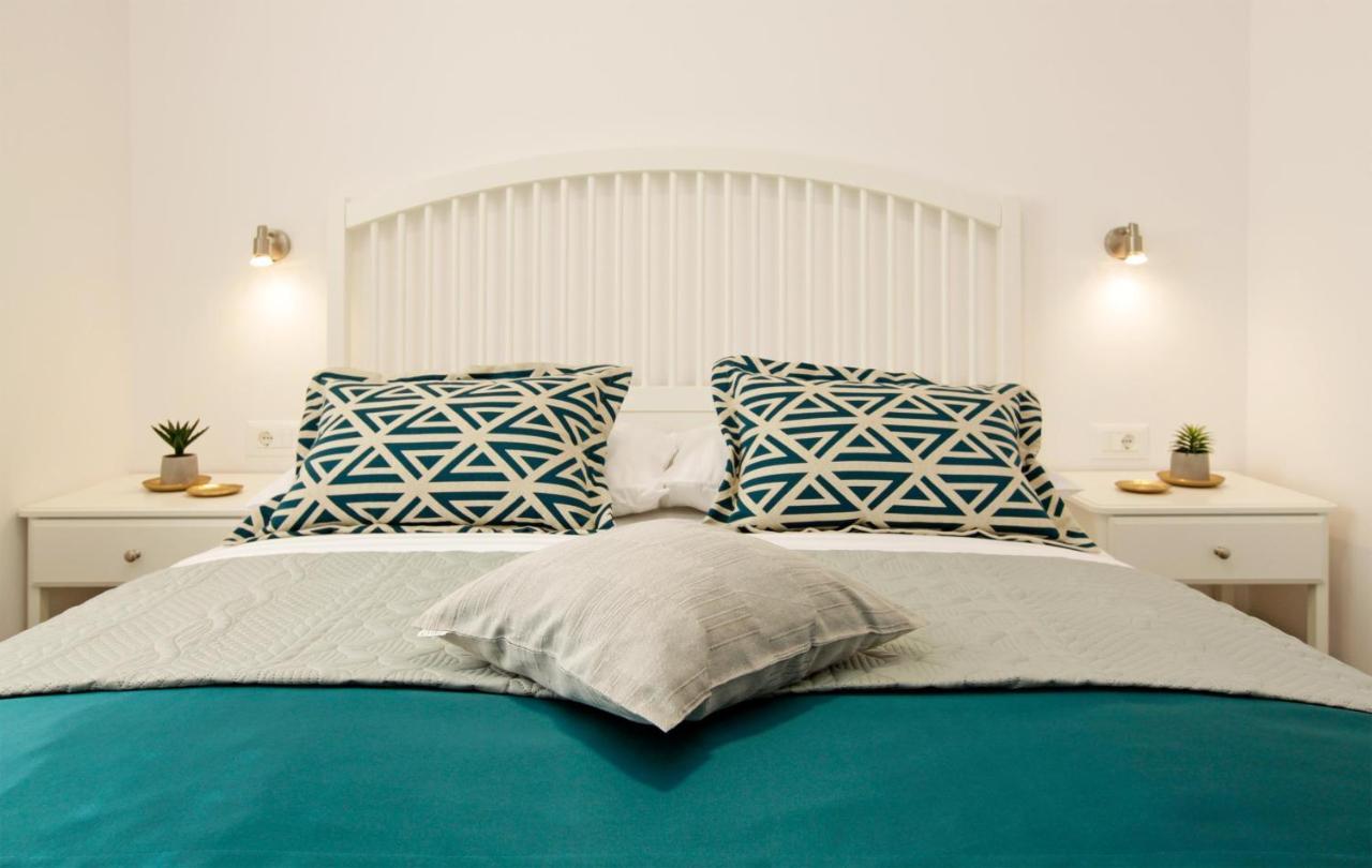 Santa Cruz Apartments Supetar Εξωτερικό φωτογραφία